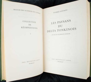 Les Paysans Du Delta Tonkinois. Étude de Géographie Humaine.